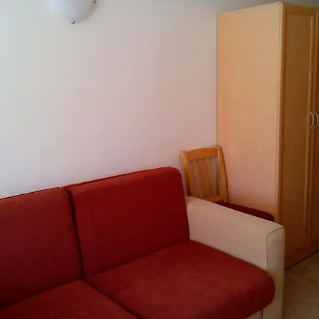 Apartament 66